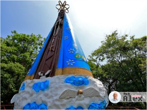 Monumento à Nossa Senhora em Mongaguá