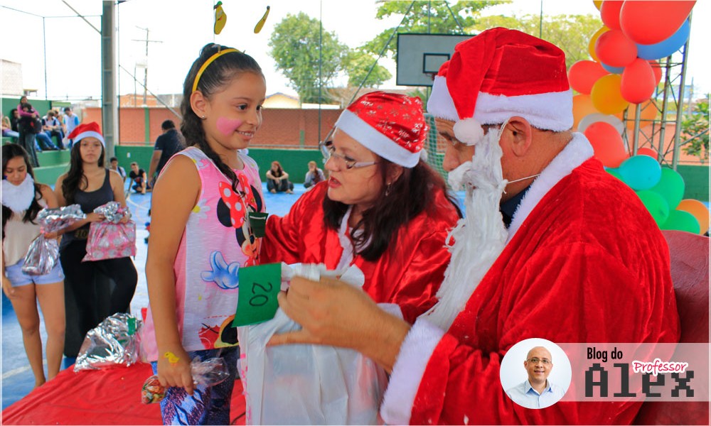 Natal Solidário Etec de Itanhaém